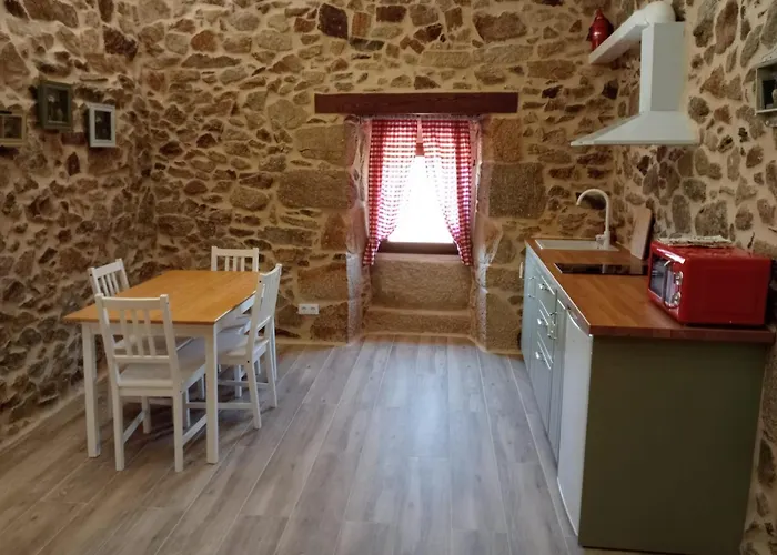 Apartamentos Muralla Sacra
